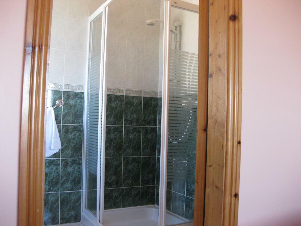 Radharc Na Ceibhe B&B H91 V0Y3 Kilronan  Bagian luar foto